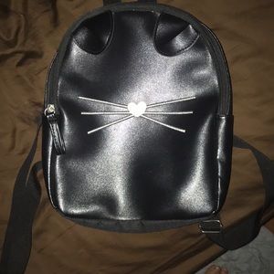 🍑 Mini Black cat backpack